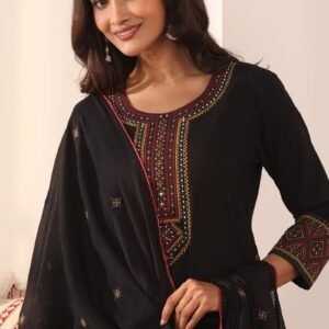 Mehraab Nahiza Black Dupatta