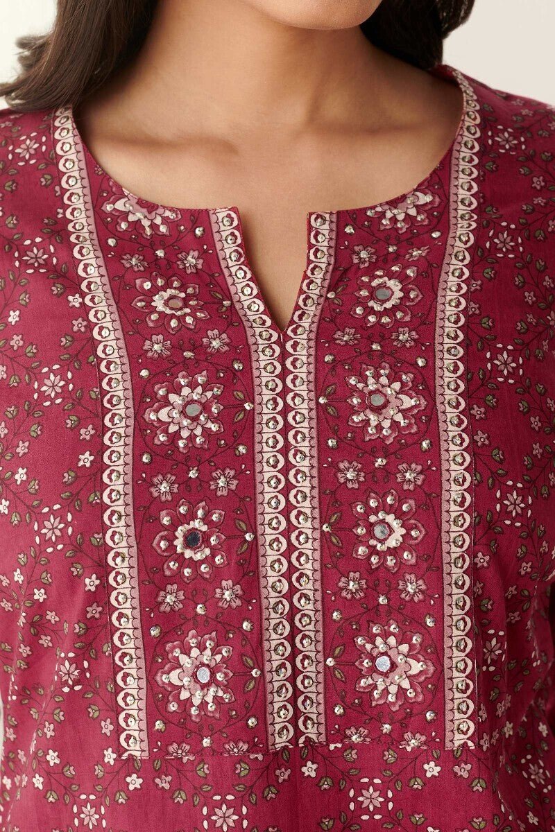 Mehreen Seerat Top
