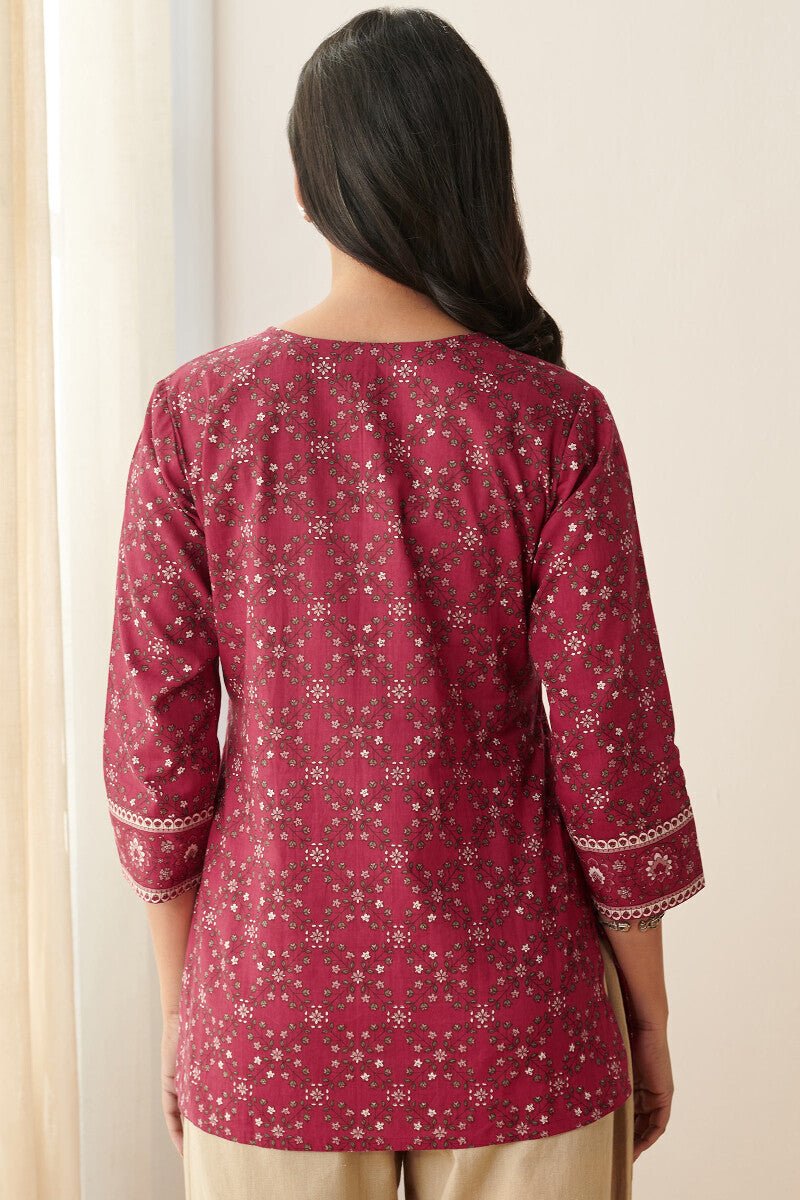 Mehreen Seerat Top